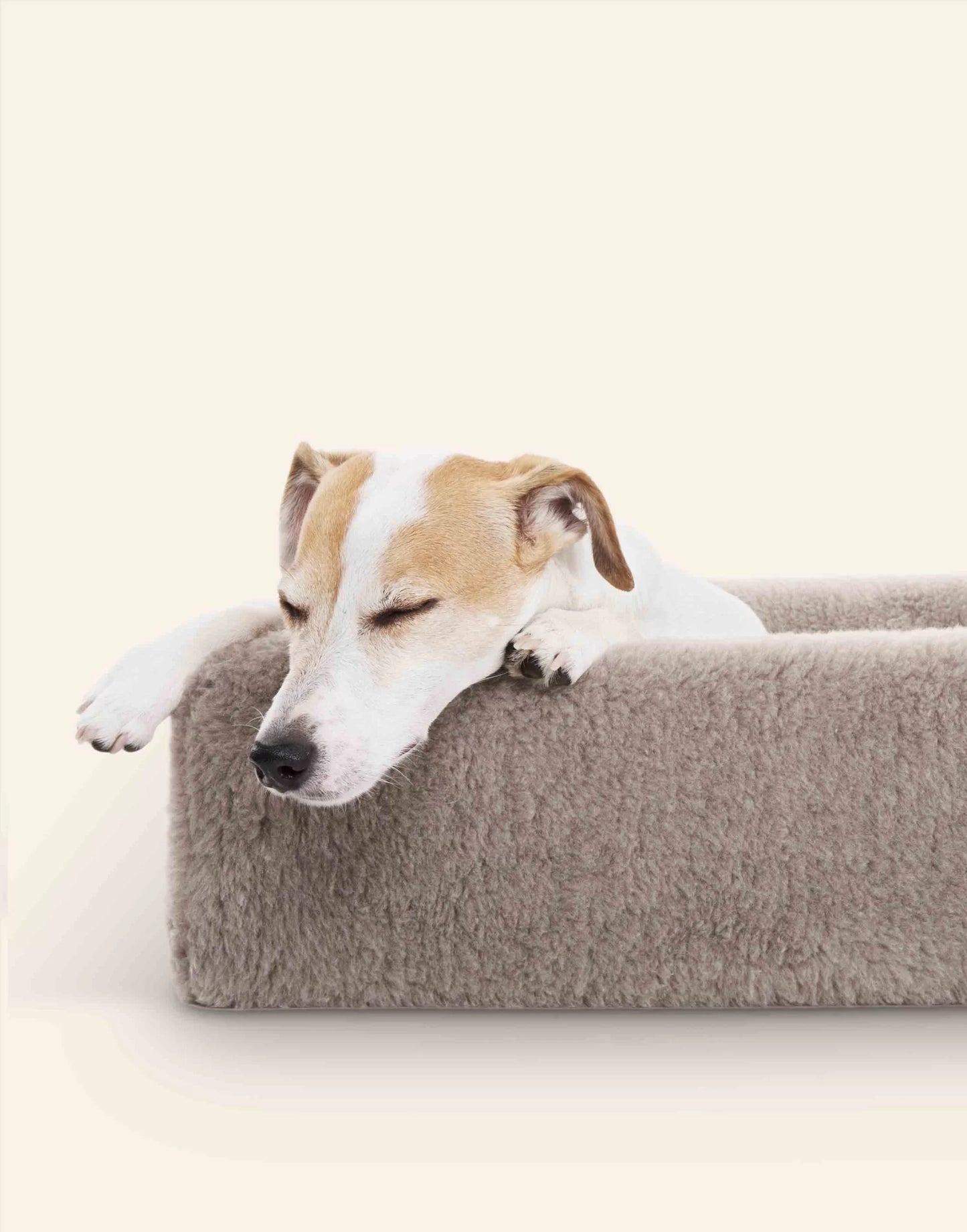 BIA Bed Fleece Hoes voor Hondenmand Taupe